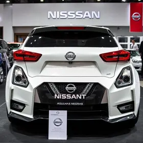 Nissan na Expo Agulhas Negras