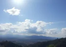 dia ensolarado em Resende