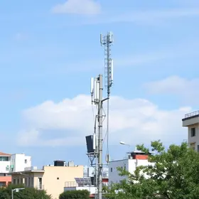 ampliação de sinal de telefonia móvel